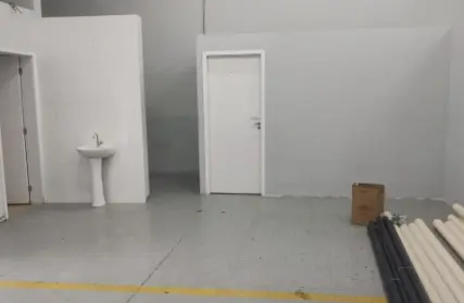 Imagem: Galpão / Salão para Alugar, Santa Maria