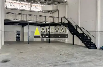 Imagem: Galpão / Salão para Alugar, Serraria