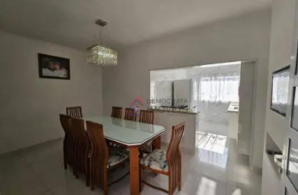 Imagem: Casa Térrea para Venda, Jardim das Maravilhas