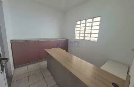 Imagem: Galpão / Salão para Venda, Barcelona