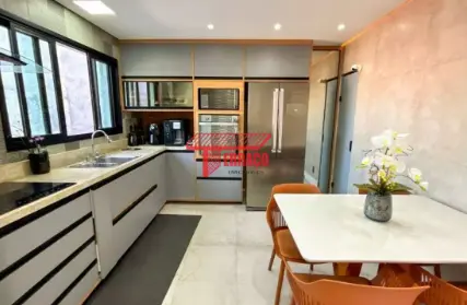 Imagem: Sobrado para Venda, Vila Aquilino