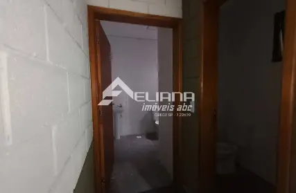 Imagem: Galpão / Salão para Alugar, Barcelona