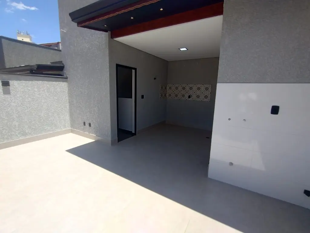 Sobrado à Venda: Parque das Nações, 2 Quartos, 2 Suítes,2 Vagas por R$ 629.000,00.