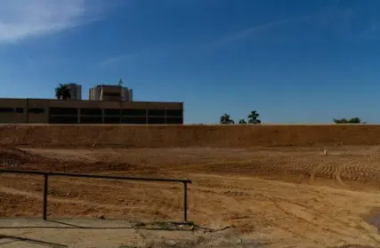 Imagem: Terreno para Alugar, Dos Casa