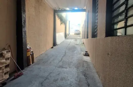 Imagem: Galpão / Salão para Venda, Taboão