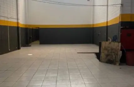 Imagem: Galpão / Salão para Alugar, Piraporinha