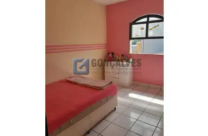 Imagem: Sobrado para Venda, Jardim Teles de Menezes