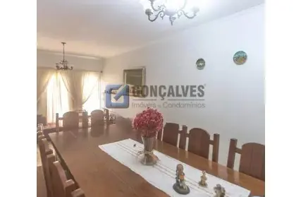 Imagem: Sobrado para Alugar, Baeta Neves