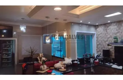 Imagem: Sobrado para Alugar, Montanhão