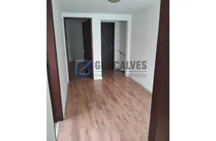 Imagem: Sobrado para Alugar, Santa Terezinha