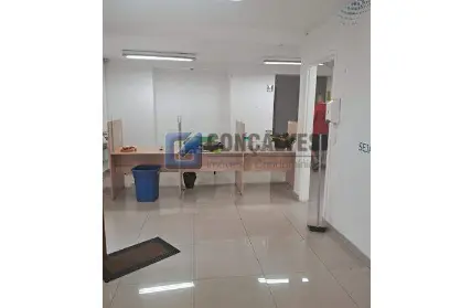 Imagem: Prédio Comercial para Alugar, Jardim do Mar