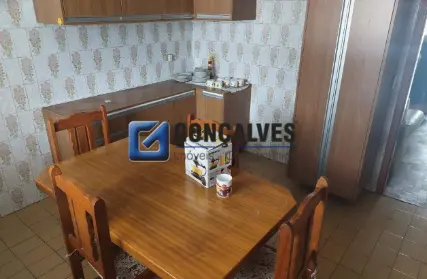 Imagem: Sobrado para Alugar, Baeta Neves