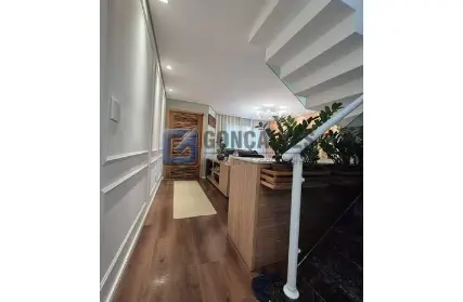 Imagem: Sobrado para Venda, Vila Alzira