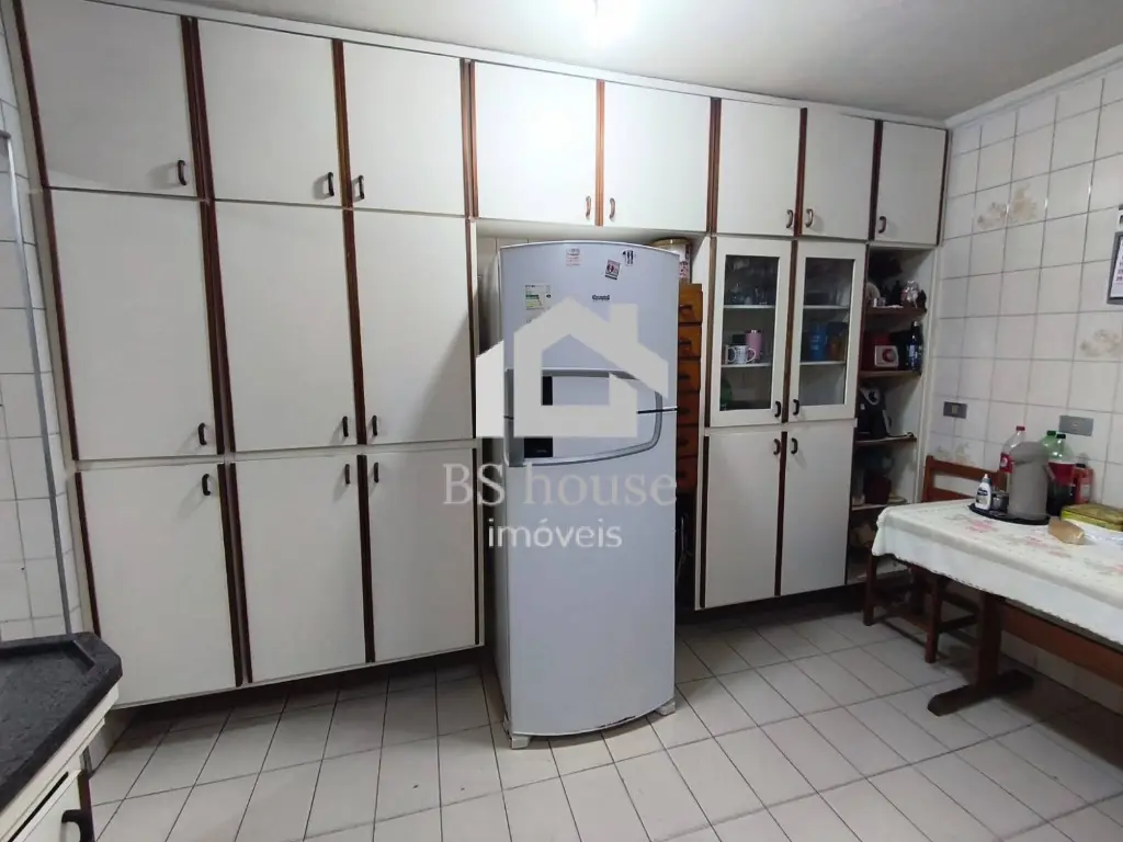 Casa Térrea à Venda: Jardim, 4 Quartos, 2 Suítes,3 Vagas por R$ 2.320.000,00.