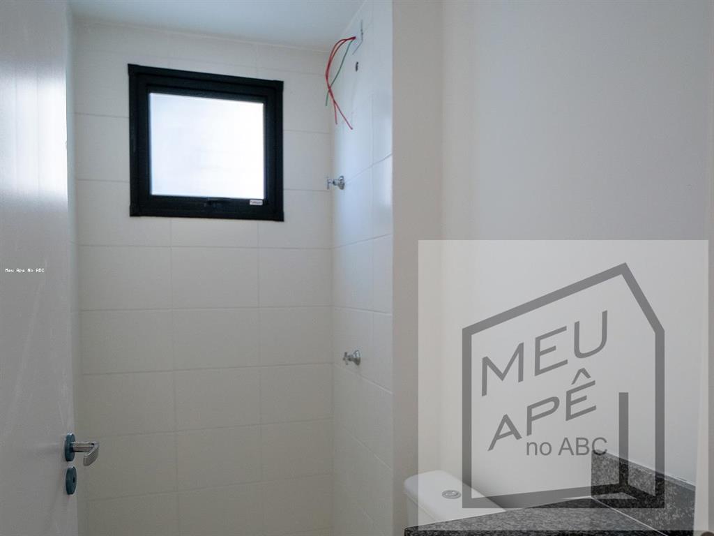 Apartamento à Venda: Vila Palmares, 2 Quartos, 1 Vagas por R$ 365.000,00.
