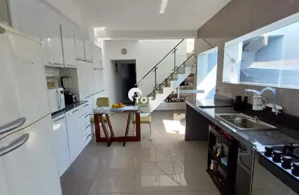 Imagem: Sobrado para Venda, Jardim Guapituba