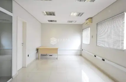 Imagem: Prédio Comercial para Venda, Barcelona