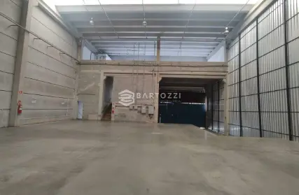 Imagem: Galpão / Salão para Alugar, Piraporinha