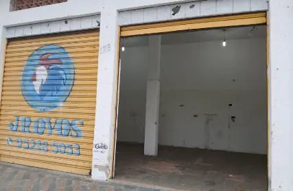 Imagem: Galpão / Salão para Alugar, Vila Lutécia