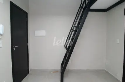 Imagem: Kitnet / Loft para Alugar, Bangú