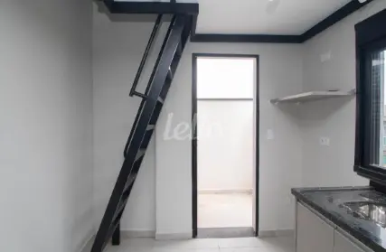 Imagem: Kitnet / Loft para Alugar, Bangú