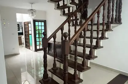 Imagem: Sobrado para Venda, Ferrazópolis