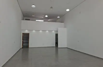 Imagem: Galpão / Salão para Alugar, Oswaldo Cruz