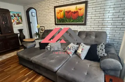 Imagem: Sobrado para Venda, Santa Maria