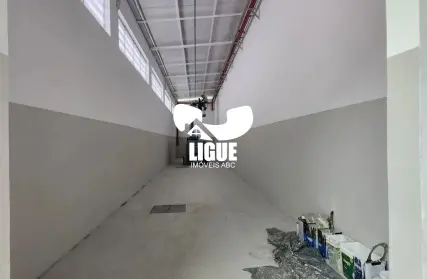 Imagem: Galpão / Salão para Alugar, Piraporinha
