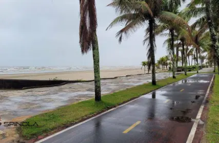 Imagem: Condomínio Fechado para Venda, Real
