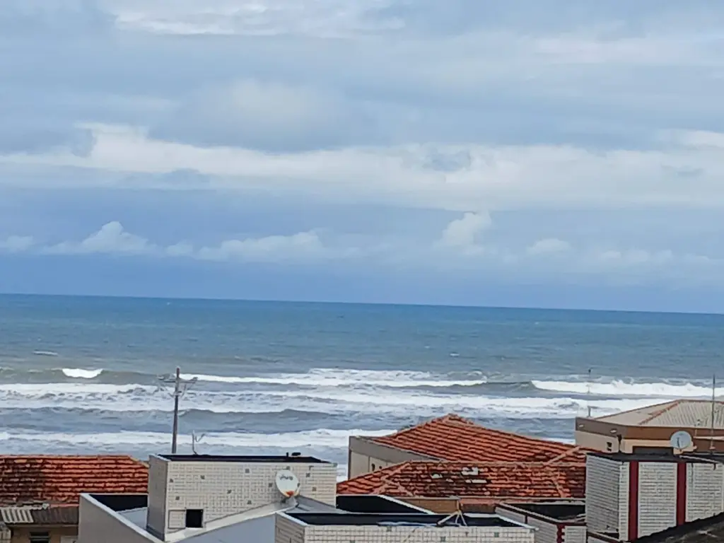 Apartamento à Venda: Caiçara, 2 Quartos, 1 Suíte,1 Vaga por R$ 390.000,00.