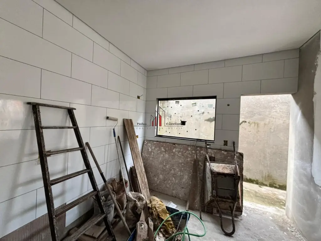 Casa Térrea à Venda: Nova Itanhaém - Interior, 2 Quartos, 1 Suíte,1 Vaga por R$ 200.000,00.