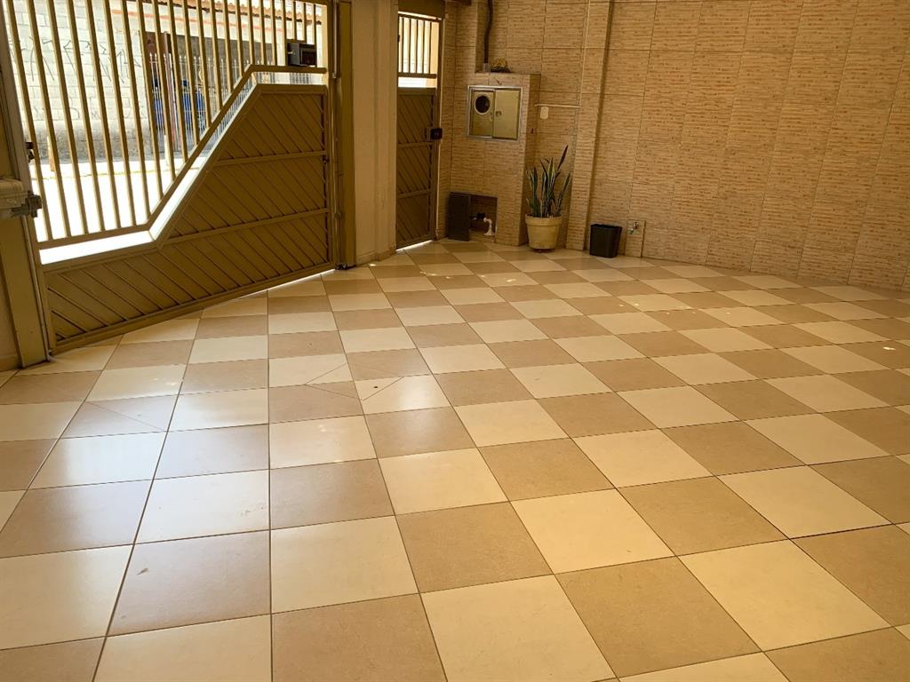 Sobrado à Venda: Jardim São Carlos (Zona Leste), 3 Quartos, 3 Vagas por R$ 530.000,00.