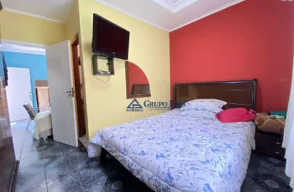 Imagem: Casa Térrea para Venda, Parada XV de Novembro