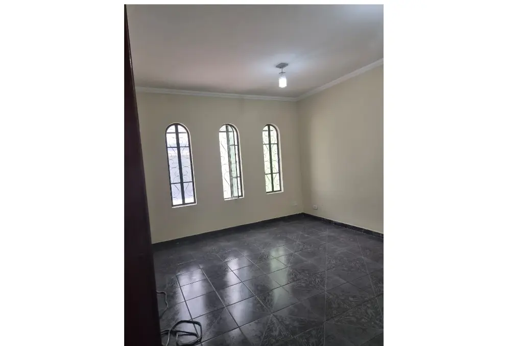 Sobrado à Venda: Parque Boturussu, 3 Quartos, 1 Suíte,3 Vaga por R$ 750.000,00.