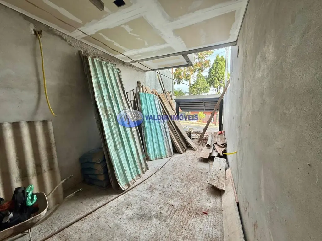 Sobrado à Venda: Vila Elze, 2 Quartos, 1 Suíte,2 Vaga por R$ 630.000,00.