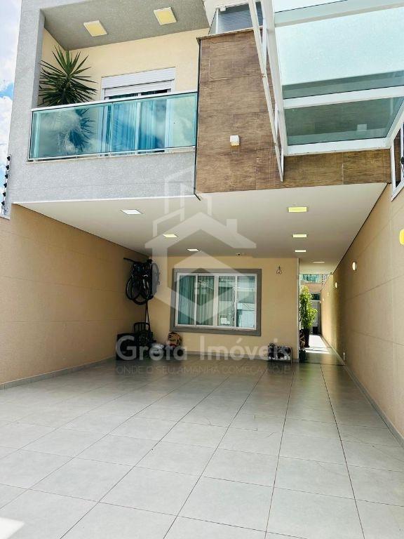 Sobrado à Venda: Penha, 4 Quartos, 4 Suítes,5 Vagas por R$ 1.755.000,00.