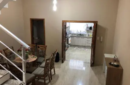 Imagem: Sobrado para Venda, Vila Ivone