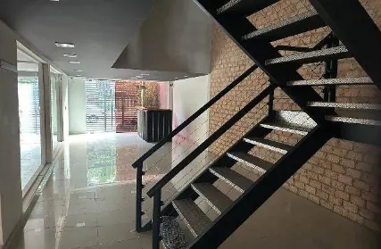 Imagem: Prédio Comercial para Venda, Quarta Parada