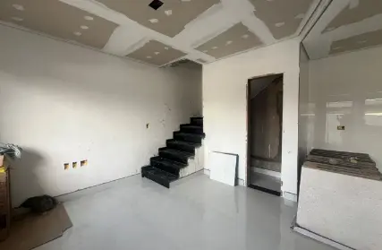 Imagem: Sobrado para Venda, Vila Ré