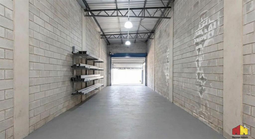 Galpão / Salão à Venda: Parque São Jorge, por R$ 700.000,00.