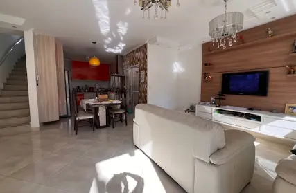 Imagem: Sobrado para Venda, Cidade Mãe do Céu