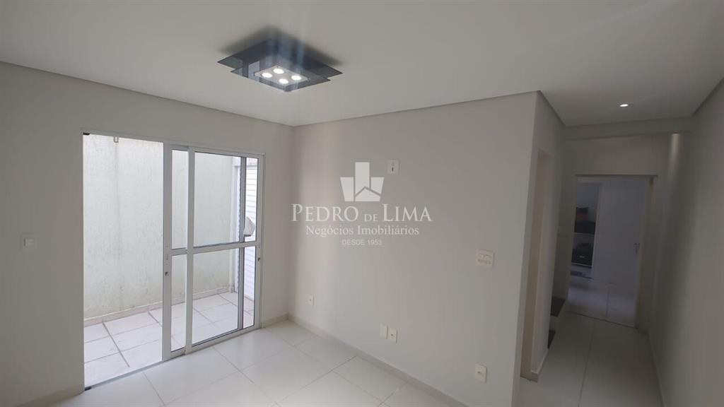 Sobrado à Venda: Vila Esperança, 3 Quartos, 1 Suíte,3 Vaga por R$ 695.000,00.