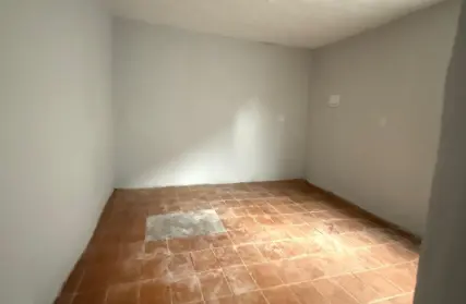 Imagem: Casa Térrea para Alugar, Cidade A. E. Carvalho