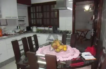 Imagem: Sobrado para Venda, Burgo Paulista