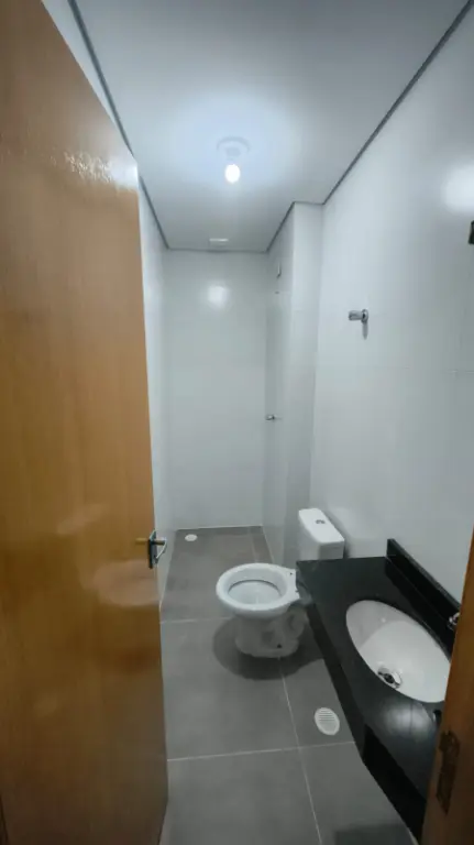 Apartamento à Venda: Penha, 2 Quartos, por R$ 250.000,00.