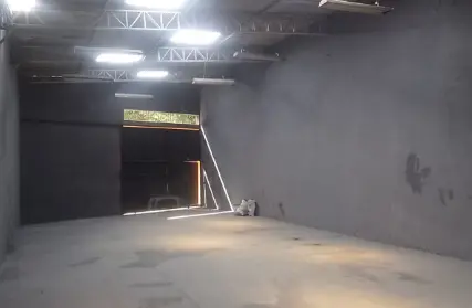 Imagem: Galpão / Salão para Alugar, Vila Regente Feijó