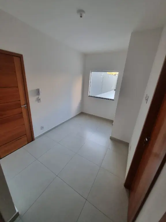 Apartamento à Venda: Vila Carrão, 2 Quartos, por R$ 250.000,00.