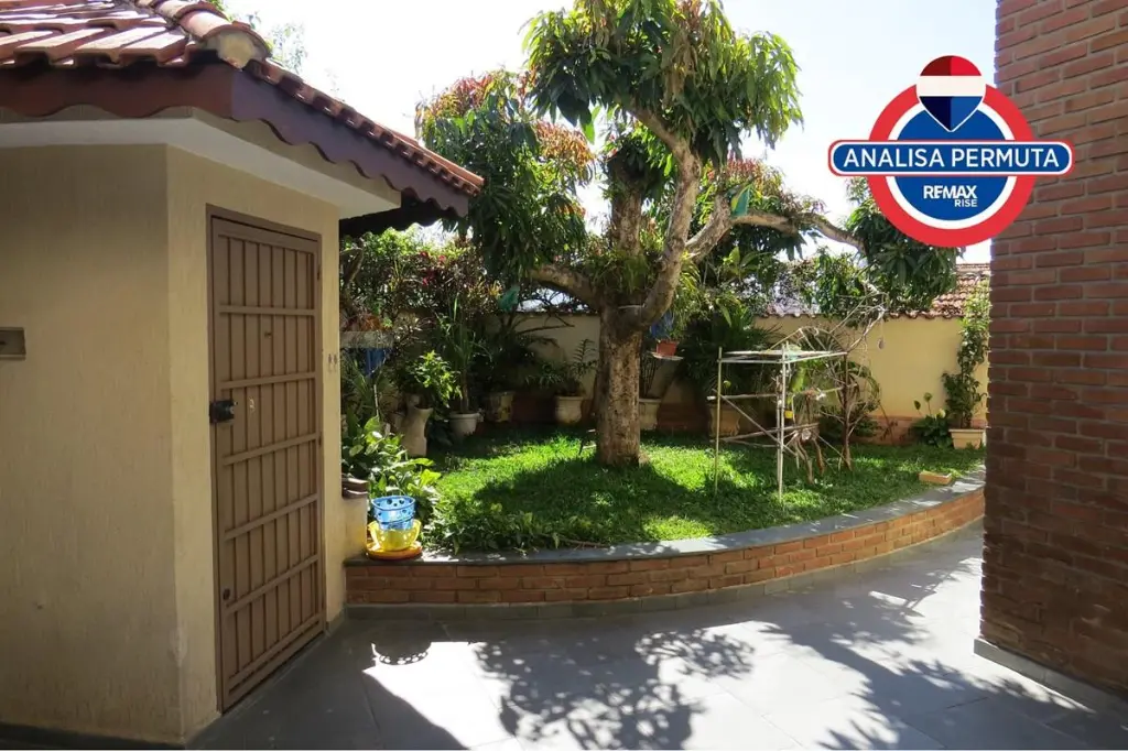 Sobrado à Venda: Água Fria, 3 Quartos, por R$ 997.000,00.
