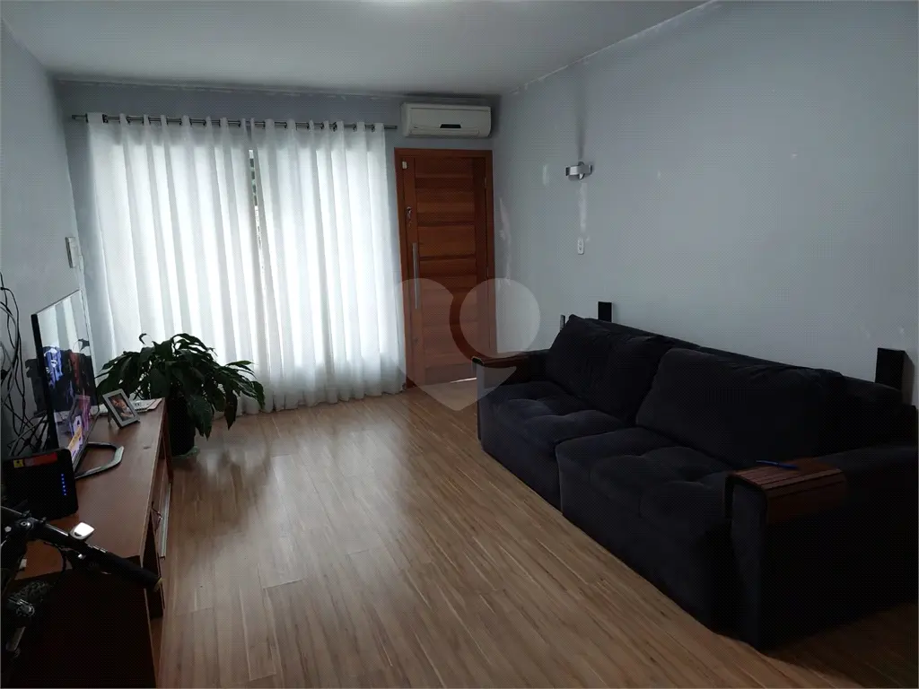 Sobrado à Venda: Santana, 3 Quartos, 1 Vagas por R$ 710.000,00.